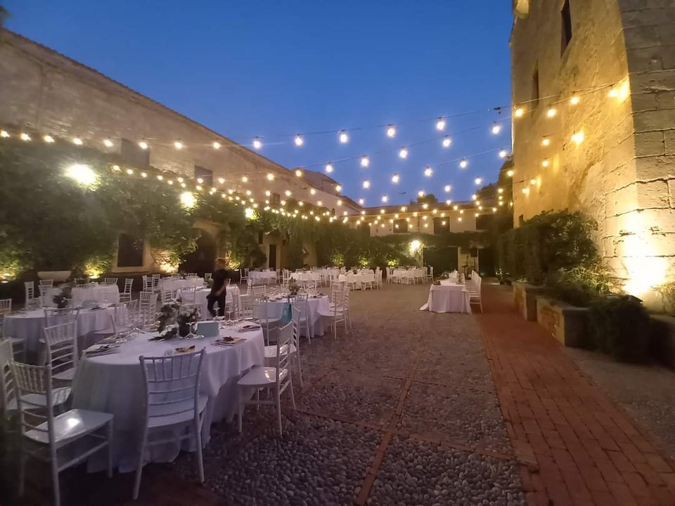 CIELO STELLATO CON LAMPADE VINTAGE Luminarie Natalizie per Strade