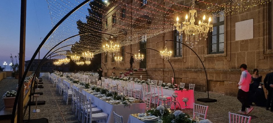 LAMPADARIO CRISTALLO CANDELIERE SOSPENSIONE PIANTANA Luminarie Matrimonio