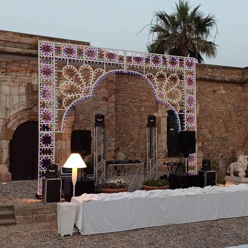 ARCO LUMINOSO FLOWERS 550 Luminarie Matrimonio