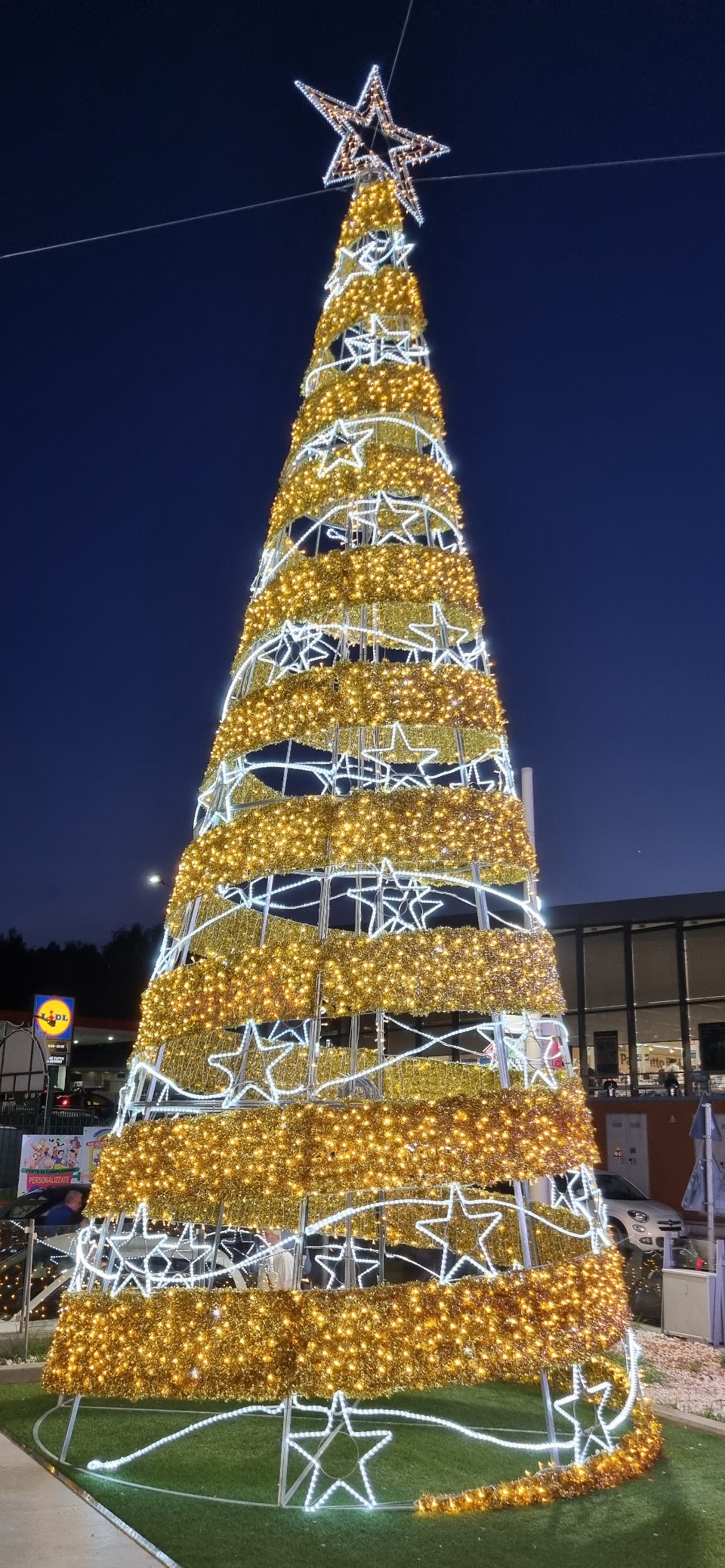 ALBERO CON GIRO STELLARE 12Mt Luminarie Natalizie per Piazze