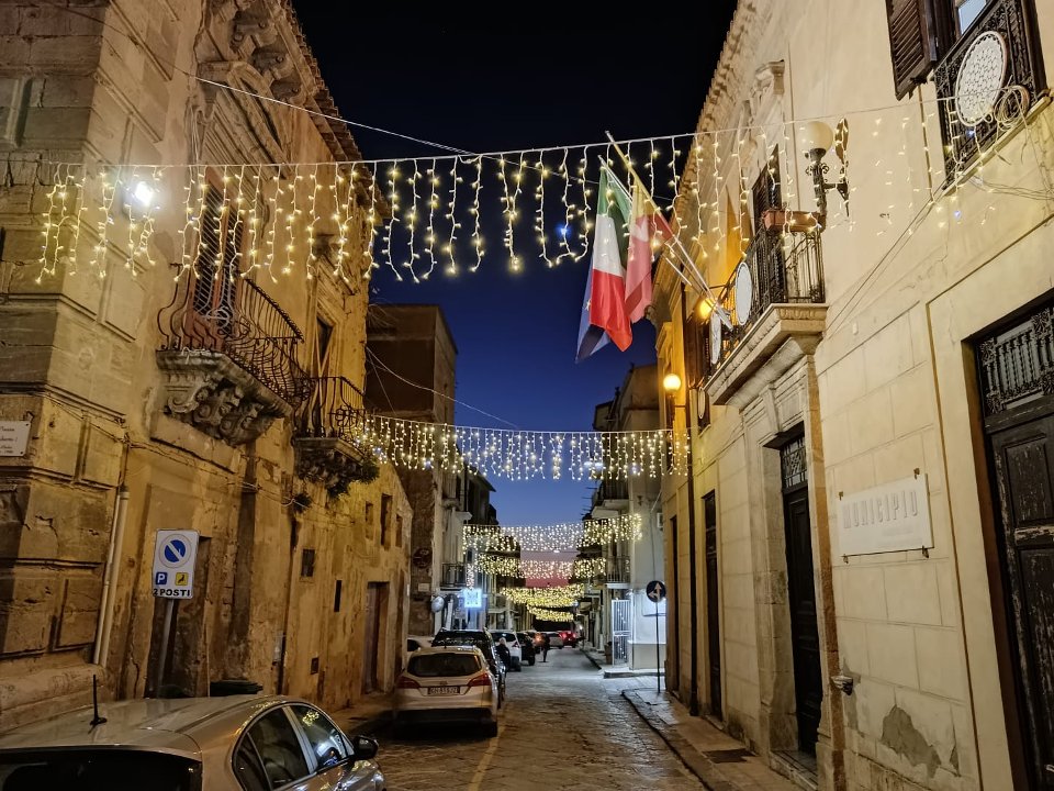 TENDINA ICE LIGHT Luminarie Natalizie per Strade