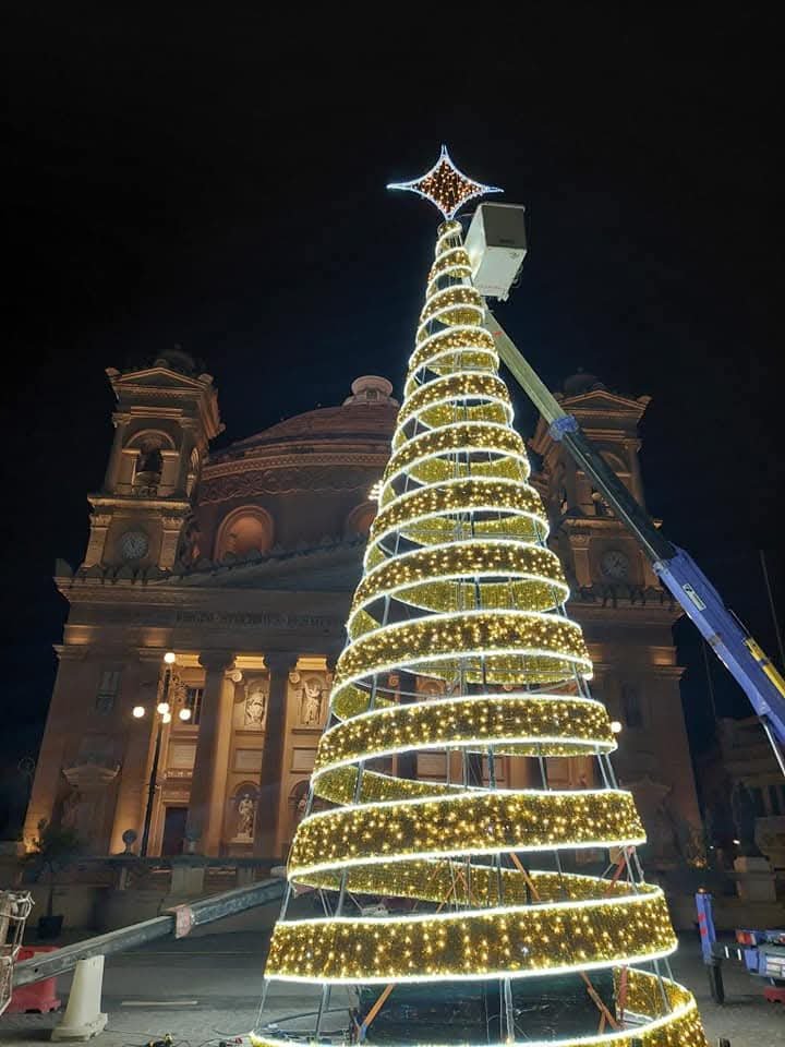 ALBERO SPIRALE MALTA 3D 12Mt Luminarie Natalizie per Piazze