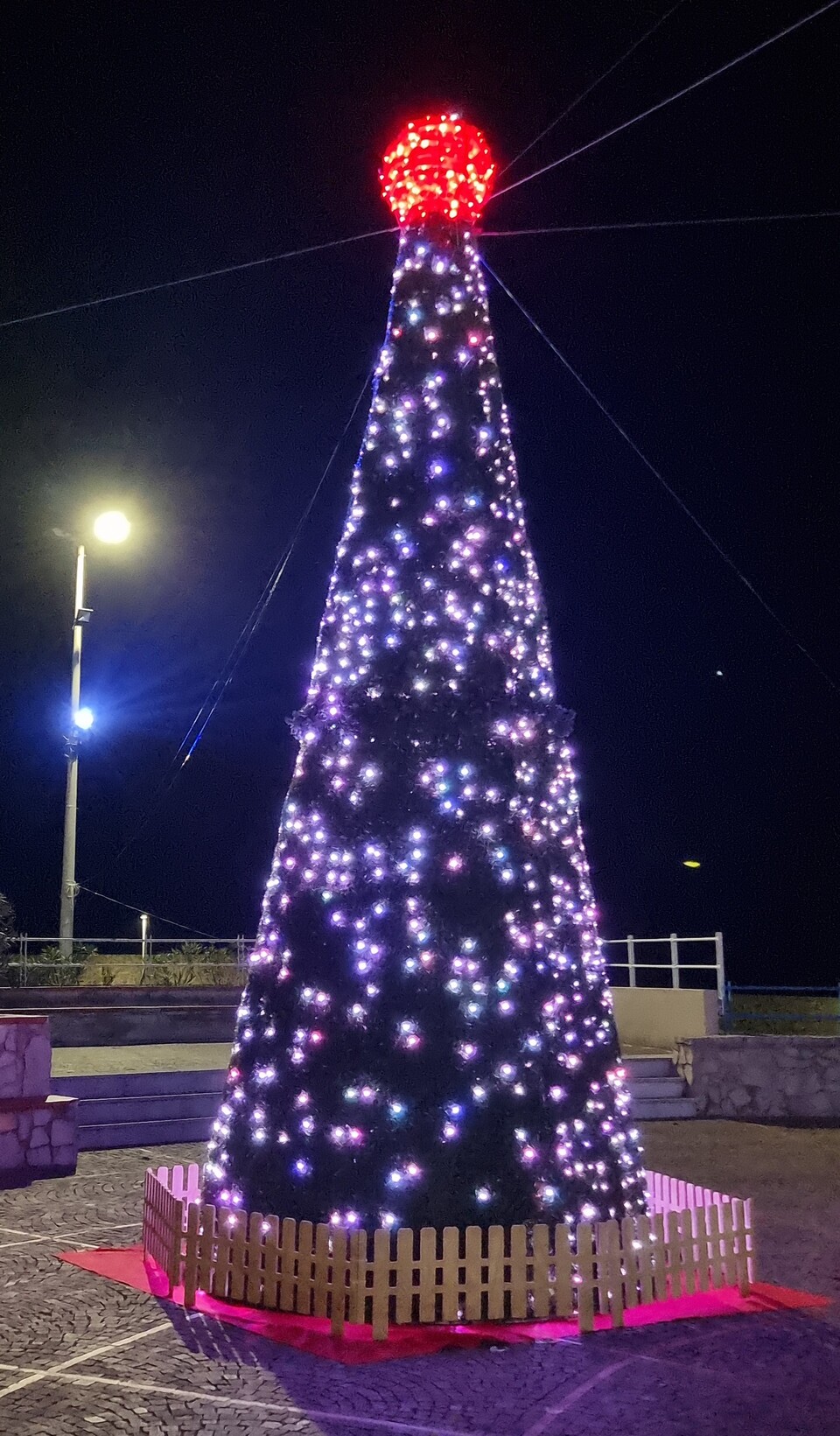 ALBERO RGB PLAY 3D 7Mt Luminarie Natalizie per Piazze