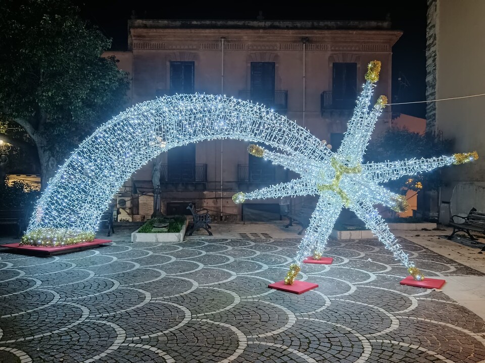STELLA POLARE 3D CON SCIA Luminarie Natalizie per Piazze