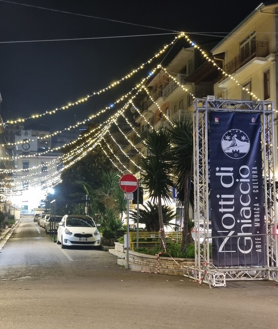 CIELO STELLATO EFFETTO PAGODA Luminarie Natalizie per Strade