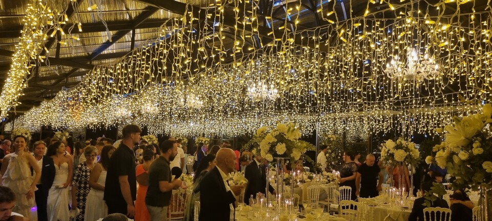 CIELO STELLATO con TENDINE ICE LIGHT TETTO DI LUCI Luminarie Matrimonio