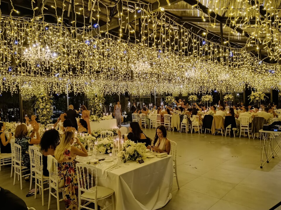 CIELO STELLATO con TENDINE ICE LIGHT TETTO DI LUCI Luminarie Matrimonio