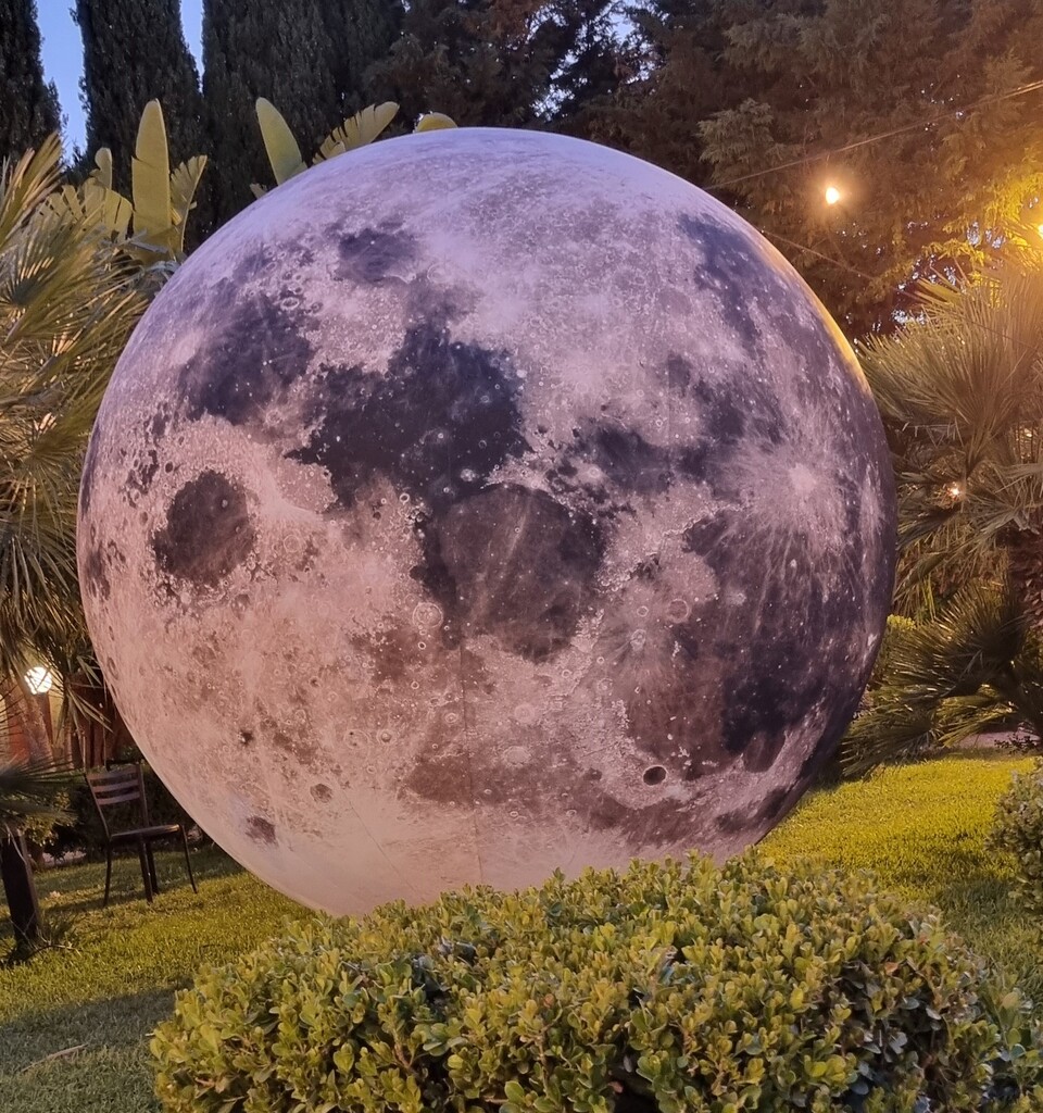 LUNA TRIDIMENSIONALE 3 MT Luminarie Matrimonio