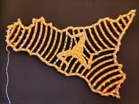 A SICILIA CU TRI JAMME Luminarie D'Arredo