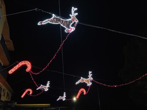 RENNA SALTELLANTE Luminarie Natalizie per Strade