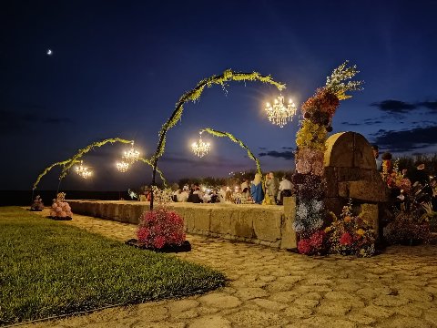 LAMPADARIO CRISTALLO CANDELIERE SOSPENSIONE PIANTANA Luminarie Matrimonio