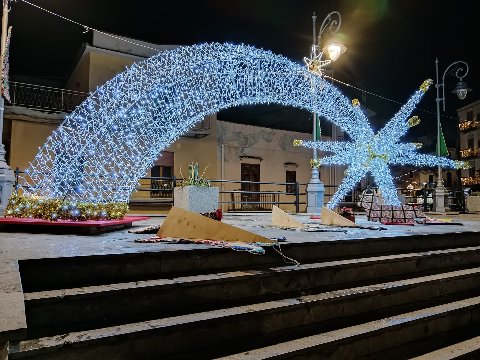 STELLA POLARE 3D CON SCIA Luminarie Natalizie per Piazze