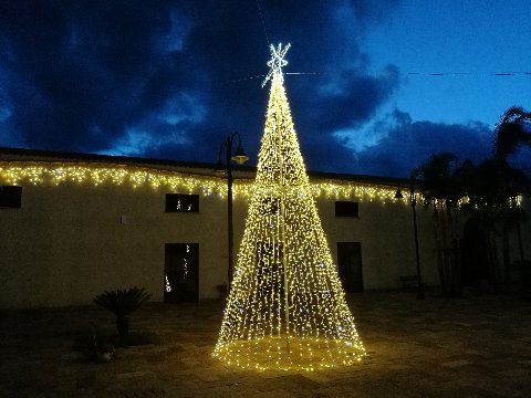 LUMINARIA COMPLETA ALBERO CLASSICO 6 Mt Luminarie Natalizie per Piazze