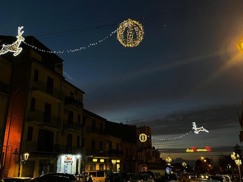 LUMINARIA COMPLETA GLOBO 80 Luminarie Natalizie per Strade