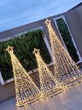 TRIS ALBERI CON STRINGHE Luminarie Natalizie per Piazze