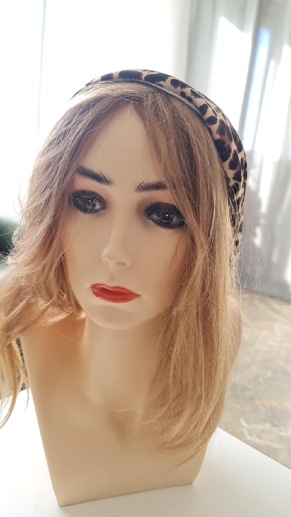 Donna Corona capelli naturali, europei e vergini