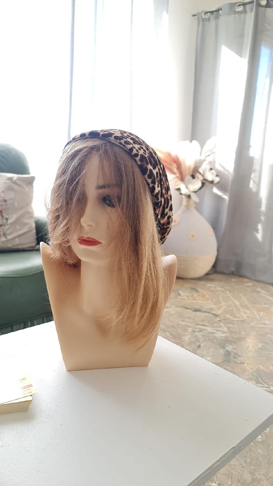 Donna Corona capelli naturali, europei e vergini
