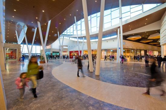 Centro Commerciale Forum di Palermo (PA)