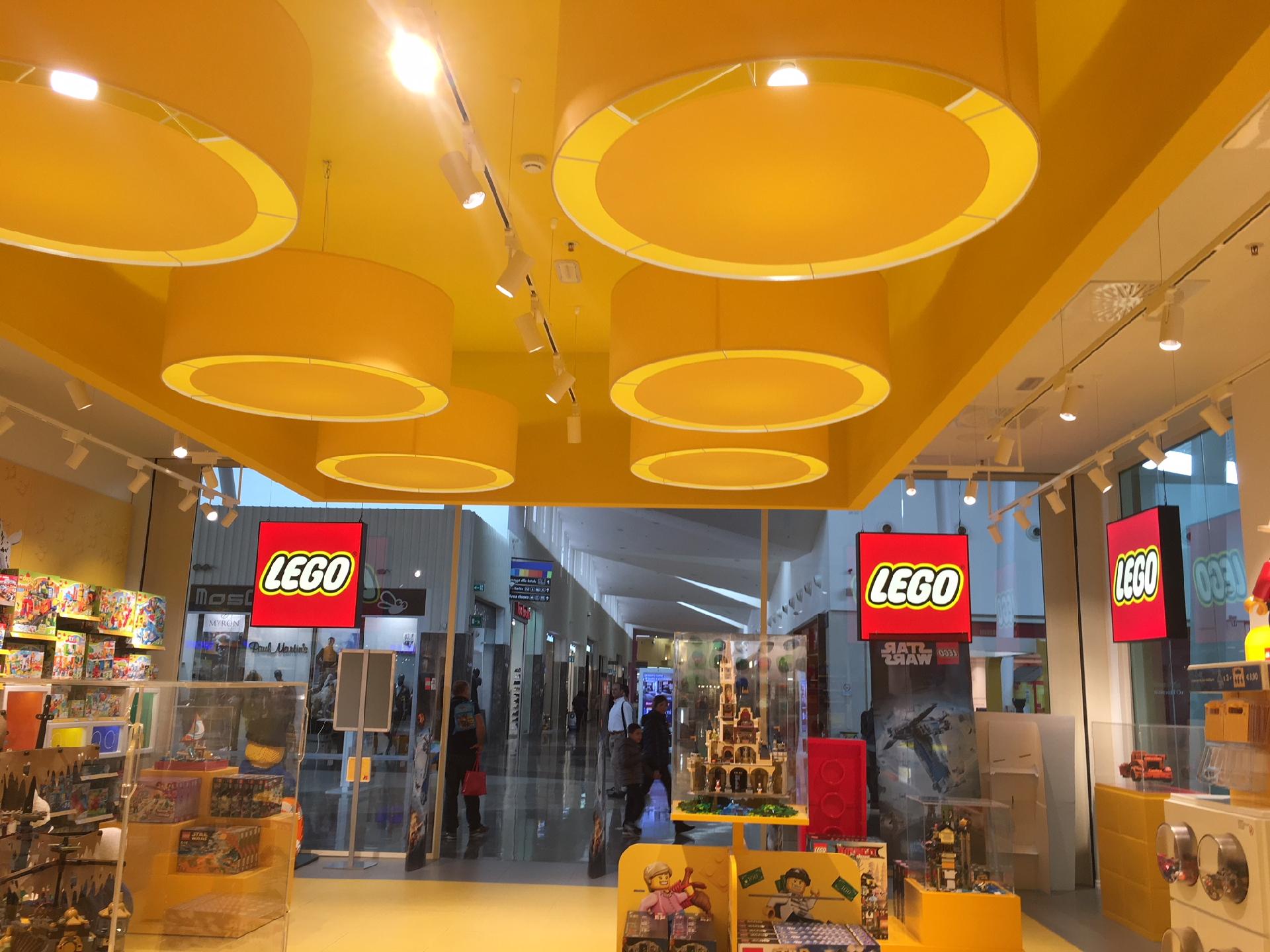 Centro Commerciale Forum di Palermo (PA)
