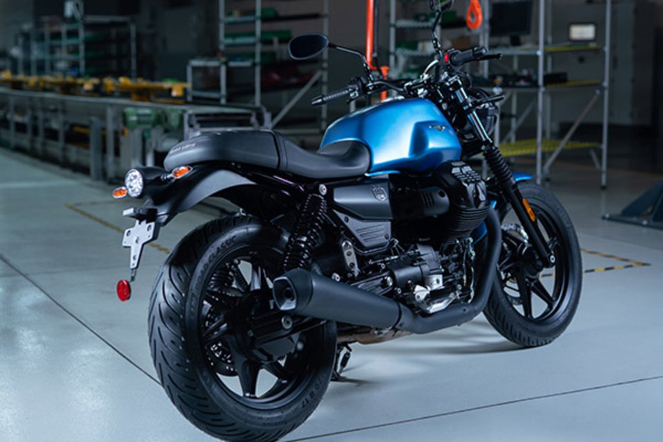 MOTO GUZZI V7 EURO 5+ TUA CON 500€ DI SUPERVALUTAZIONE DELL’USATO.