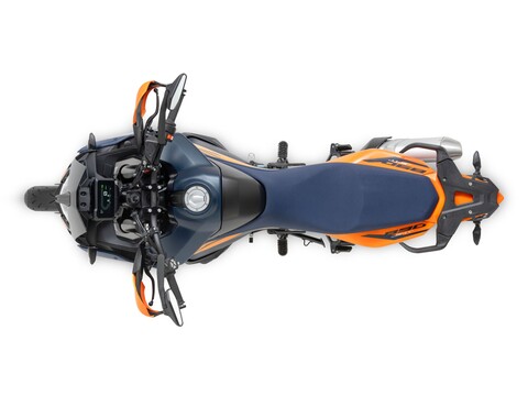 KTM PRESENTA LA 890 SMT 2026
