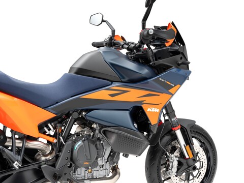 KTM PRESENTA LA 890 SMT 2026