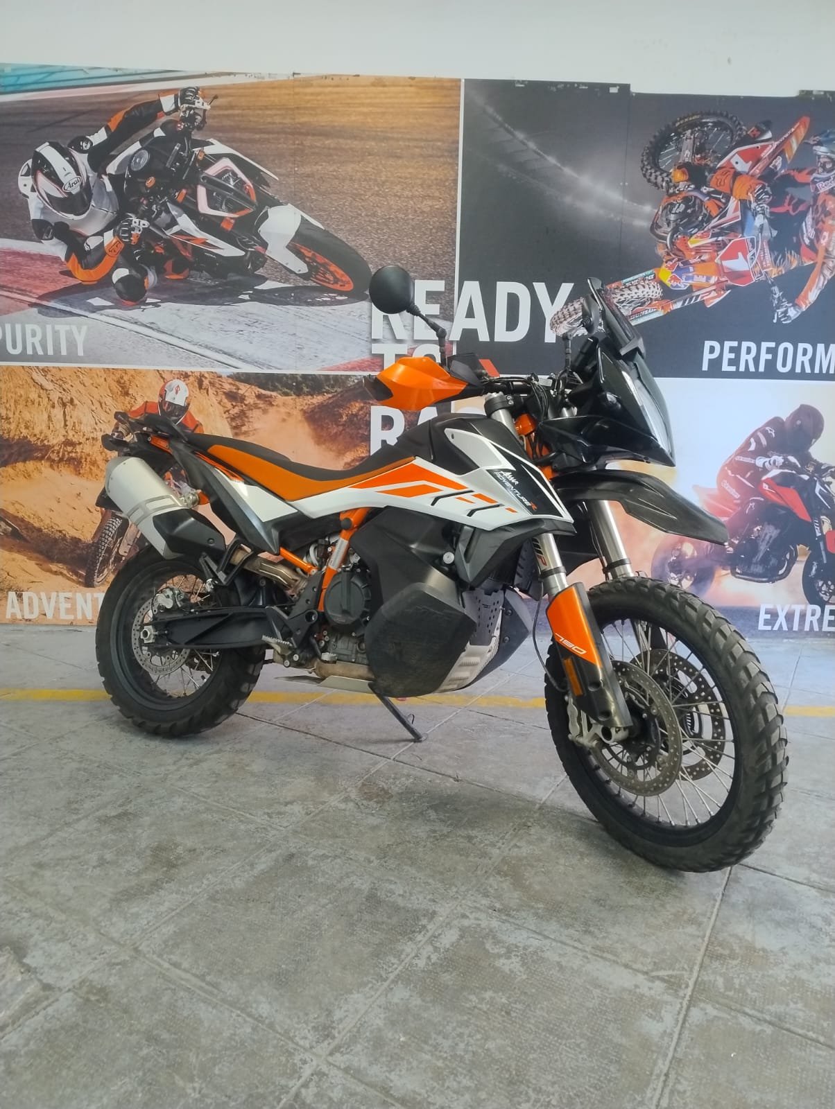 790  ADVENTURE R KTM