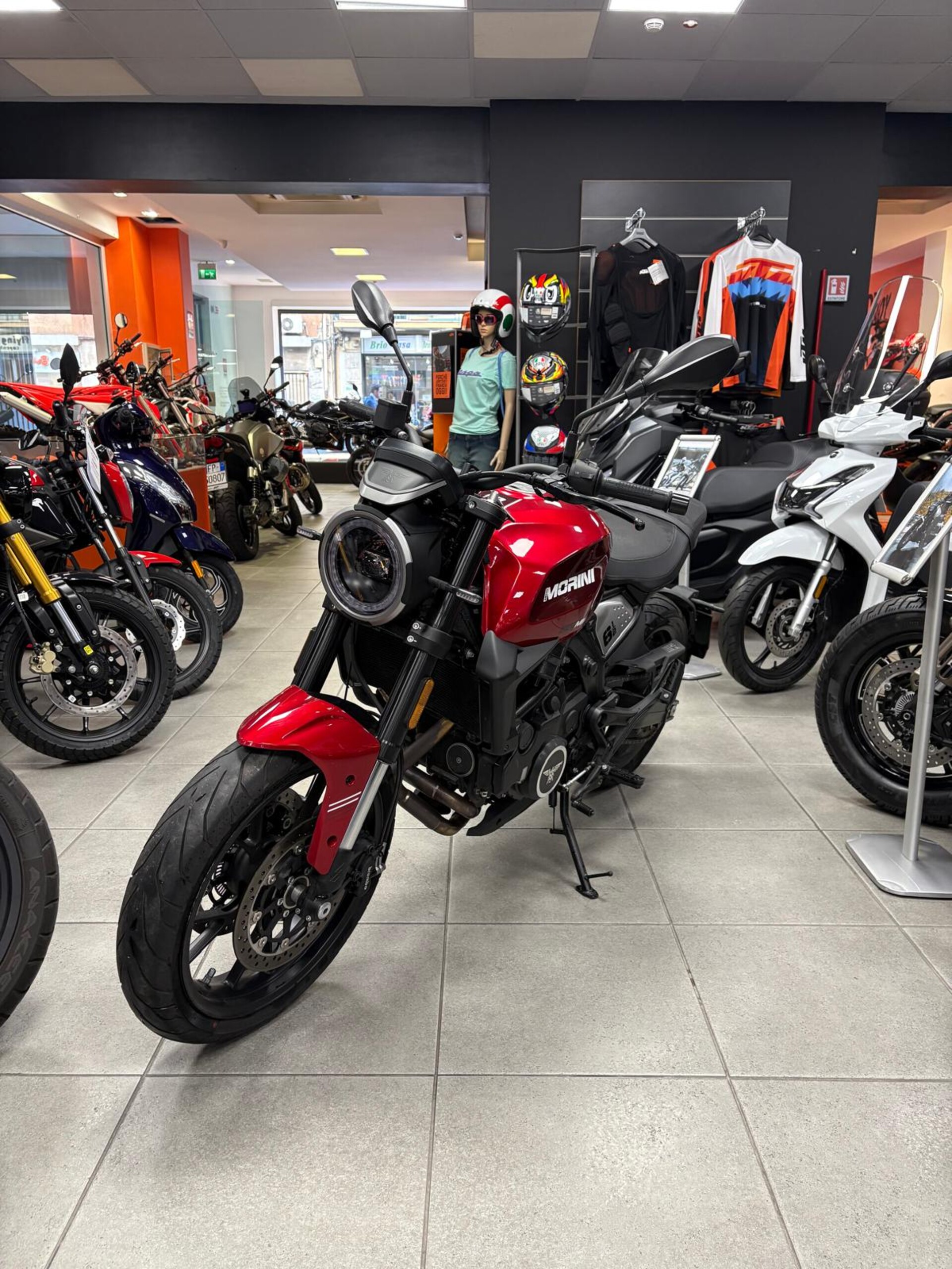 6 1/2 Moto Morini