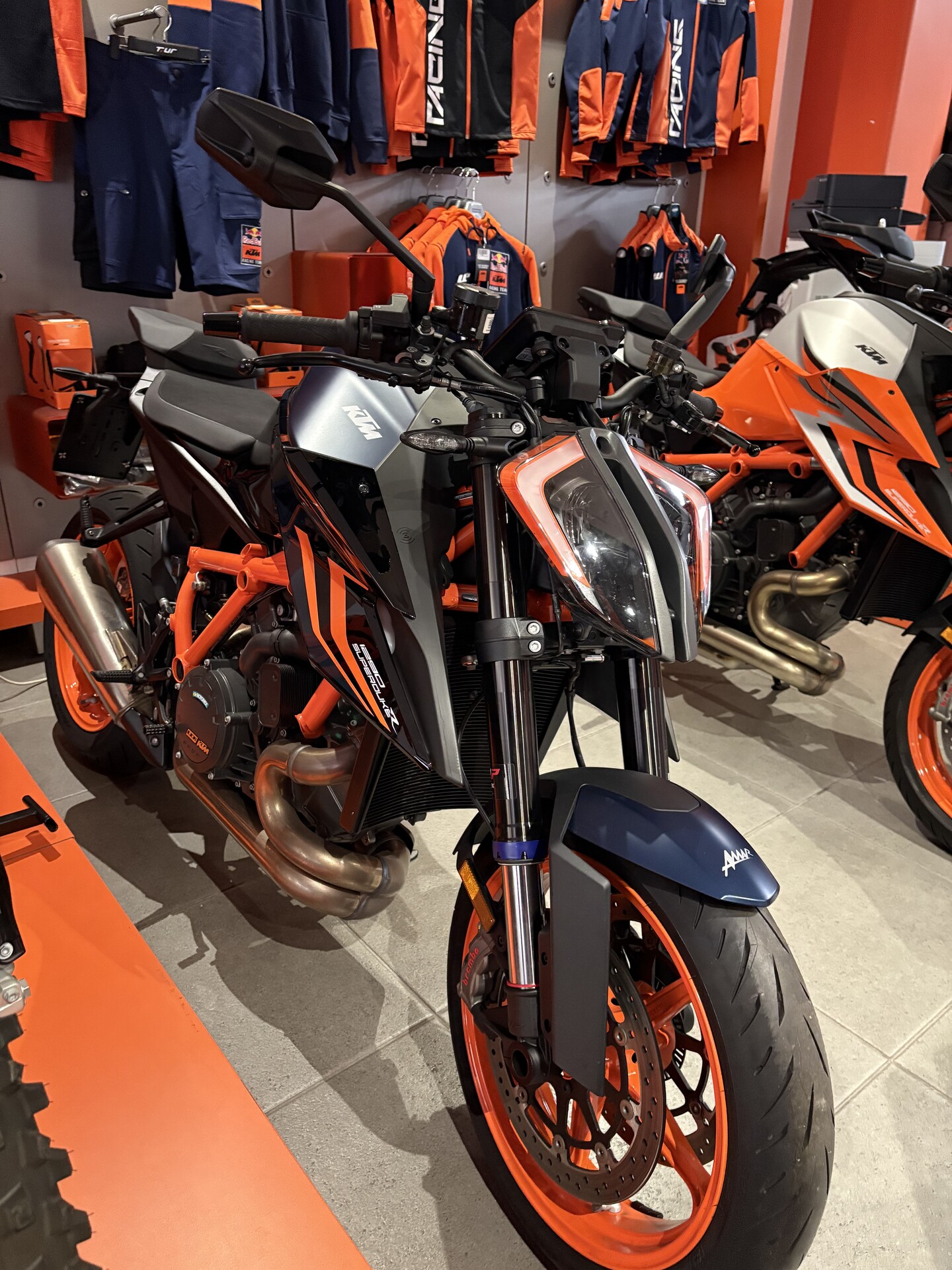 1290 SUPER DUKE R EVO TECH PACK - AZIENDALE KTM