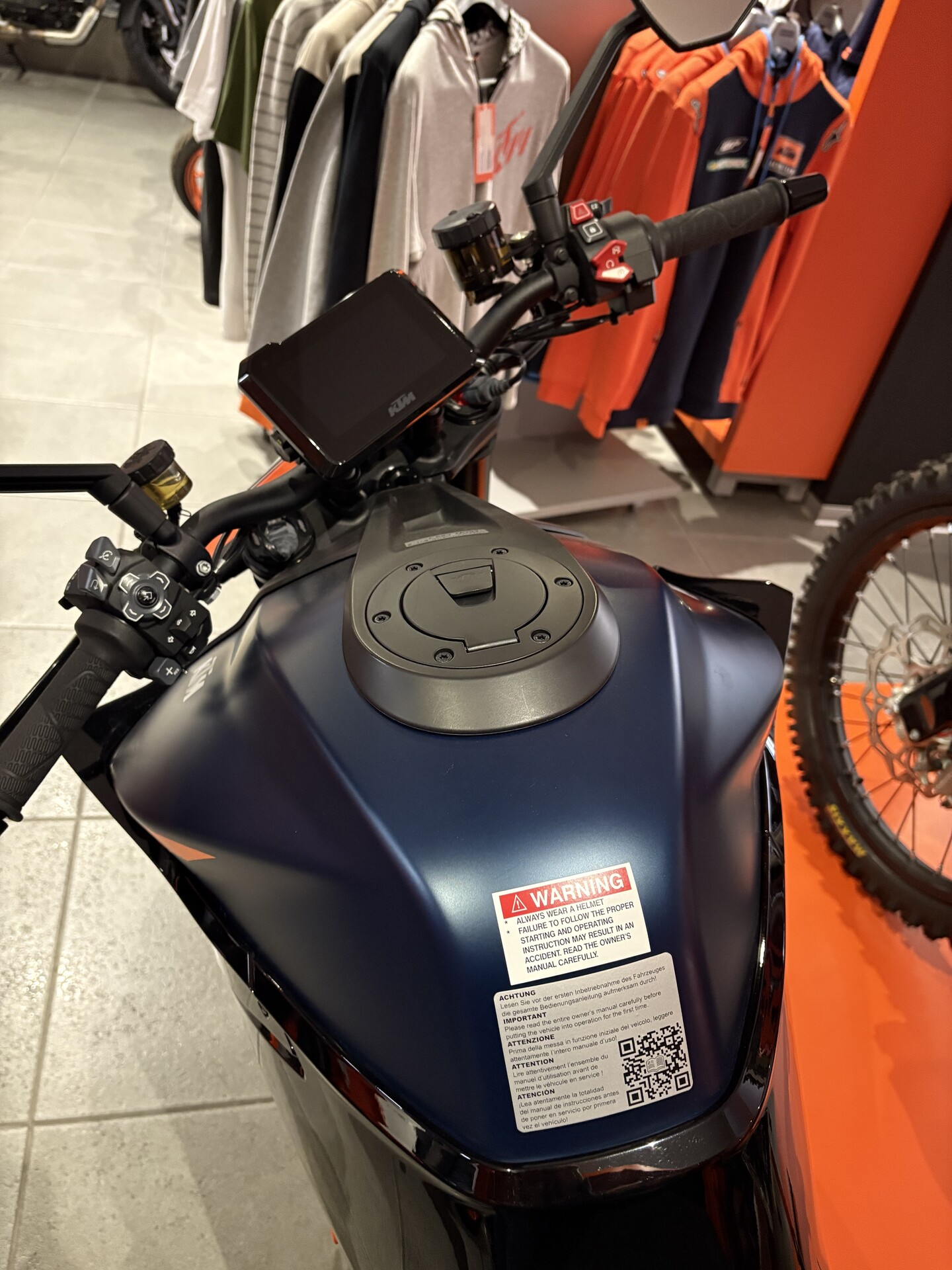 1290 SUPER DUKE R EVO TECH PACK - AZIENDALE KTM