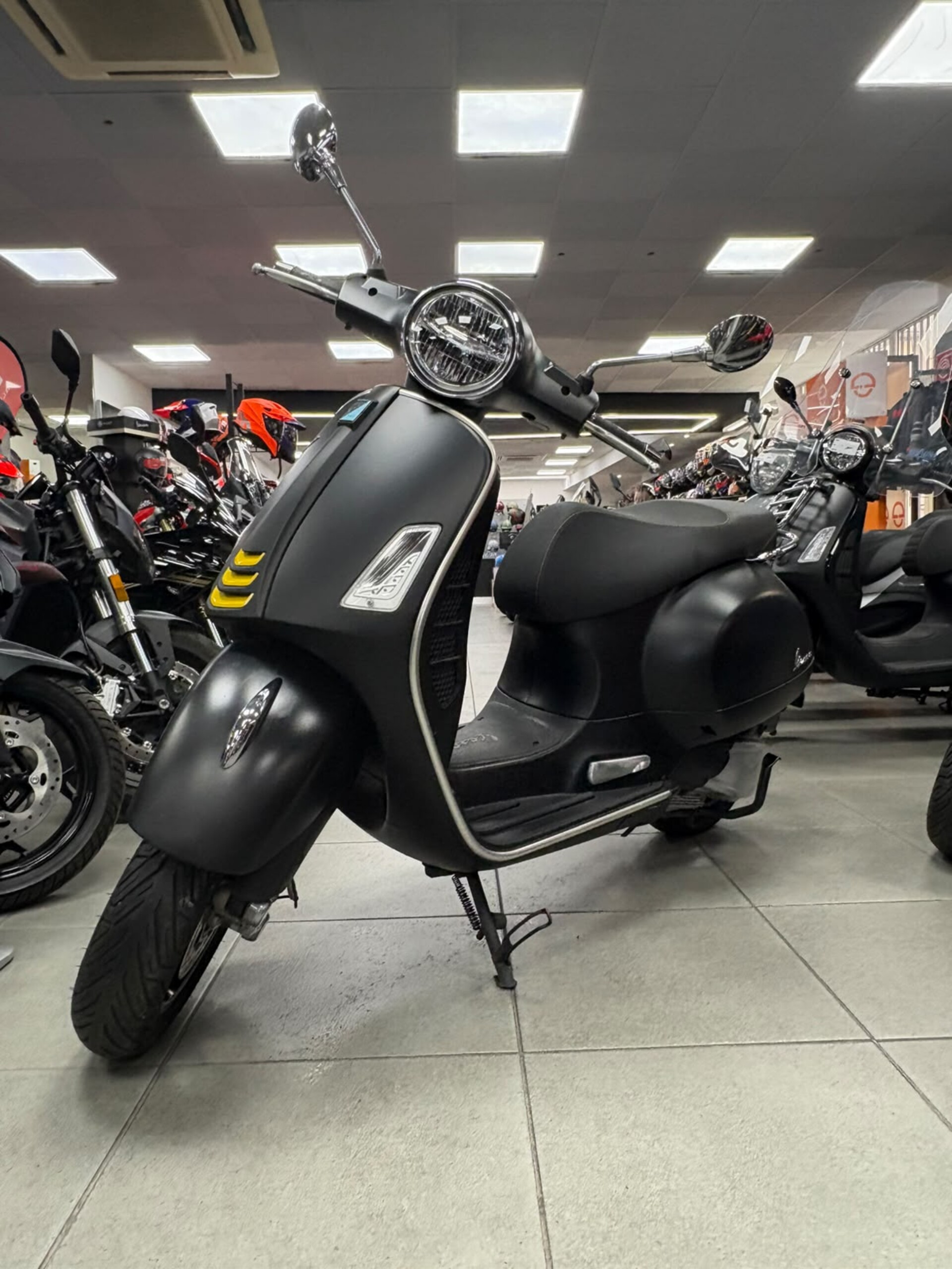 VESPA GTS 300 SUPER TECH Piaggio