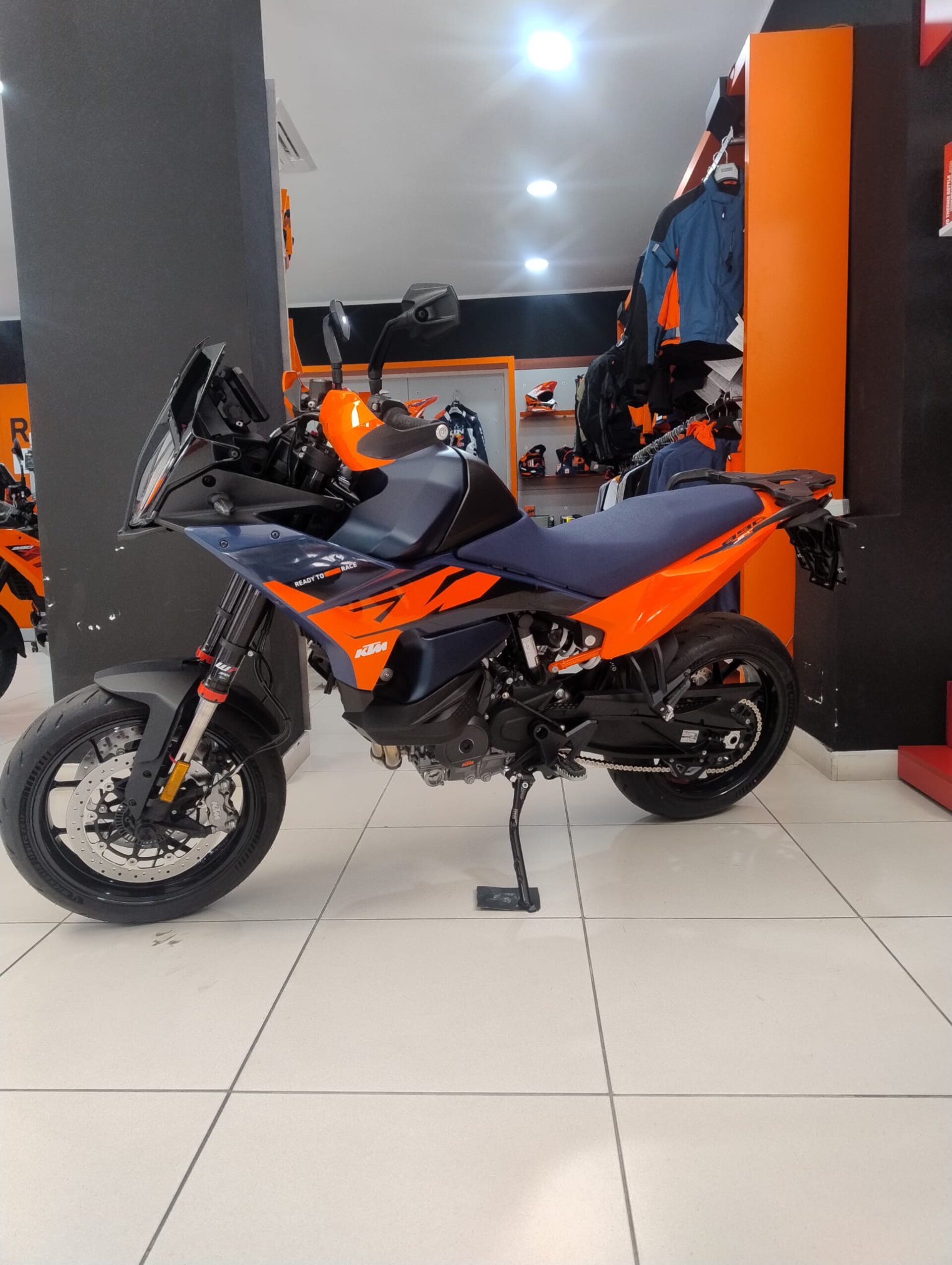 890 SMT KTM