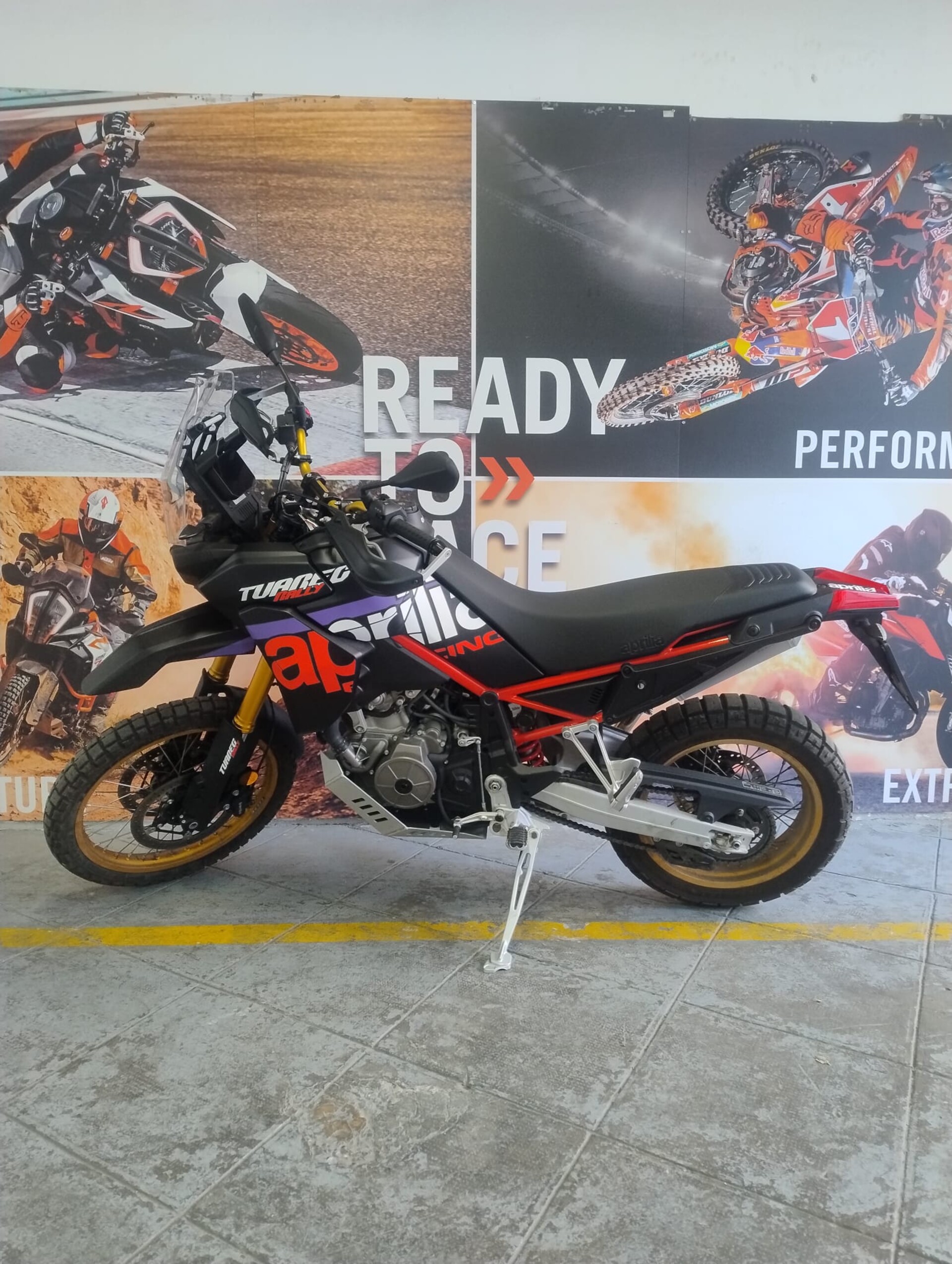 TUAREG 660 RALLY APRILIA
