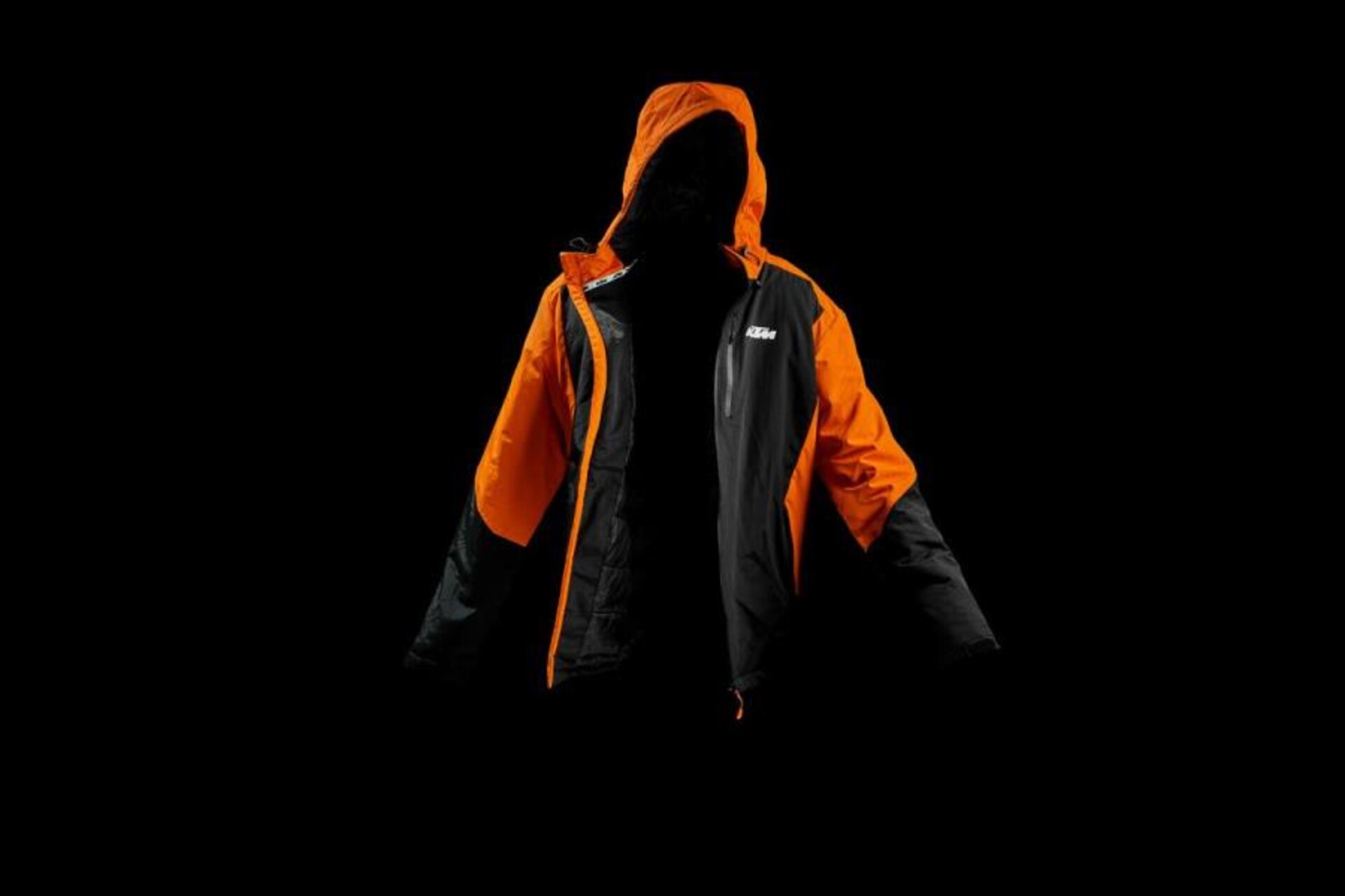 ORANGE JACKET KTM