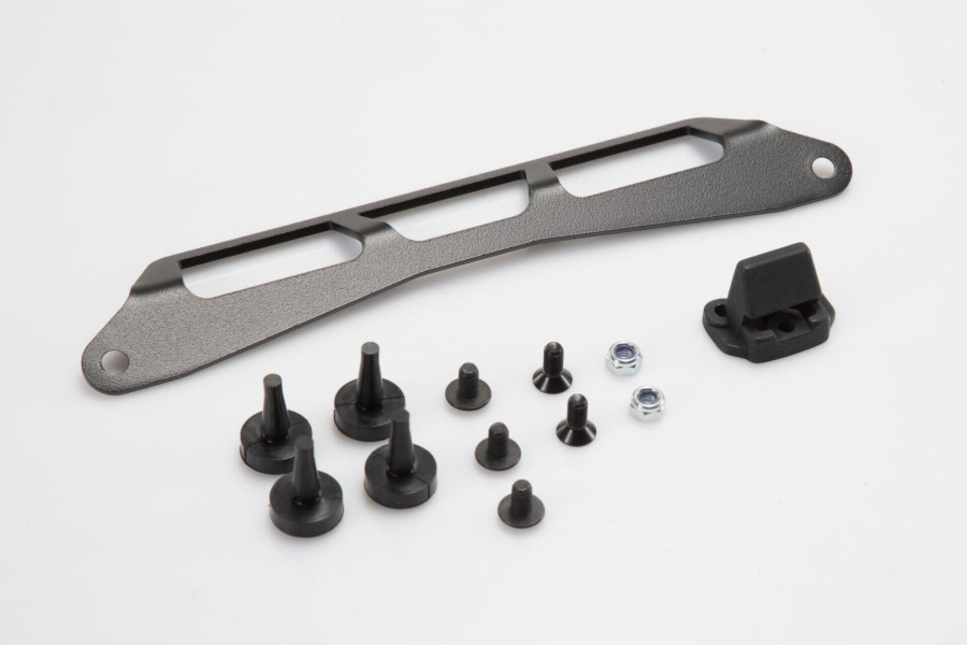 KIT ADATTATORE PER PORTABAGAGLI ADVENTURE-RACK-PER GIVI/KAPPA MONOLOCK. NERO. SW-MOTECH