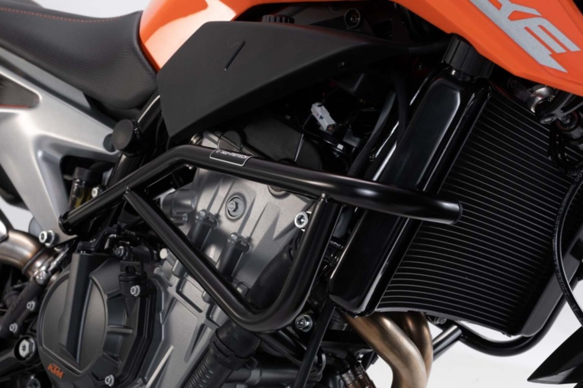 BARRA DI PROTEZIONE MOTORE-NERO. KTM 790 DUKE (18-) / 890 DUKE R (19-). SW-MOTECH