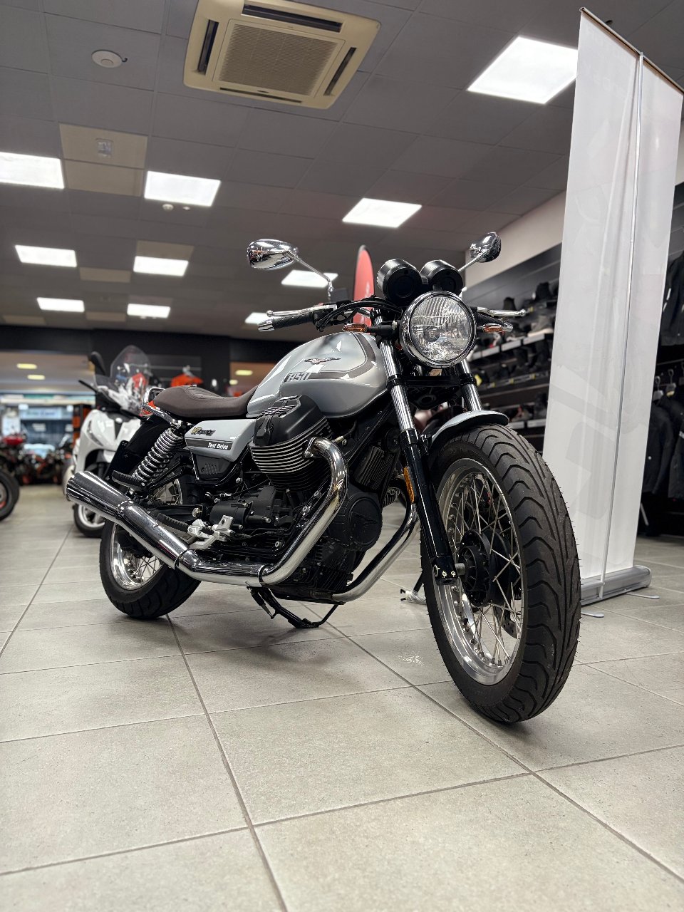 V7 Special Moto Guzzi