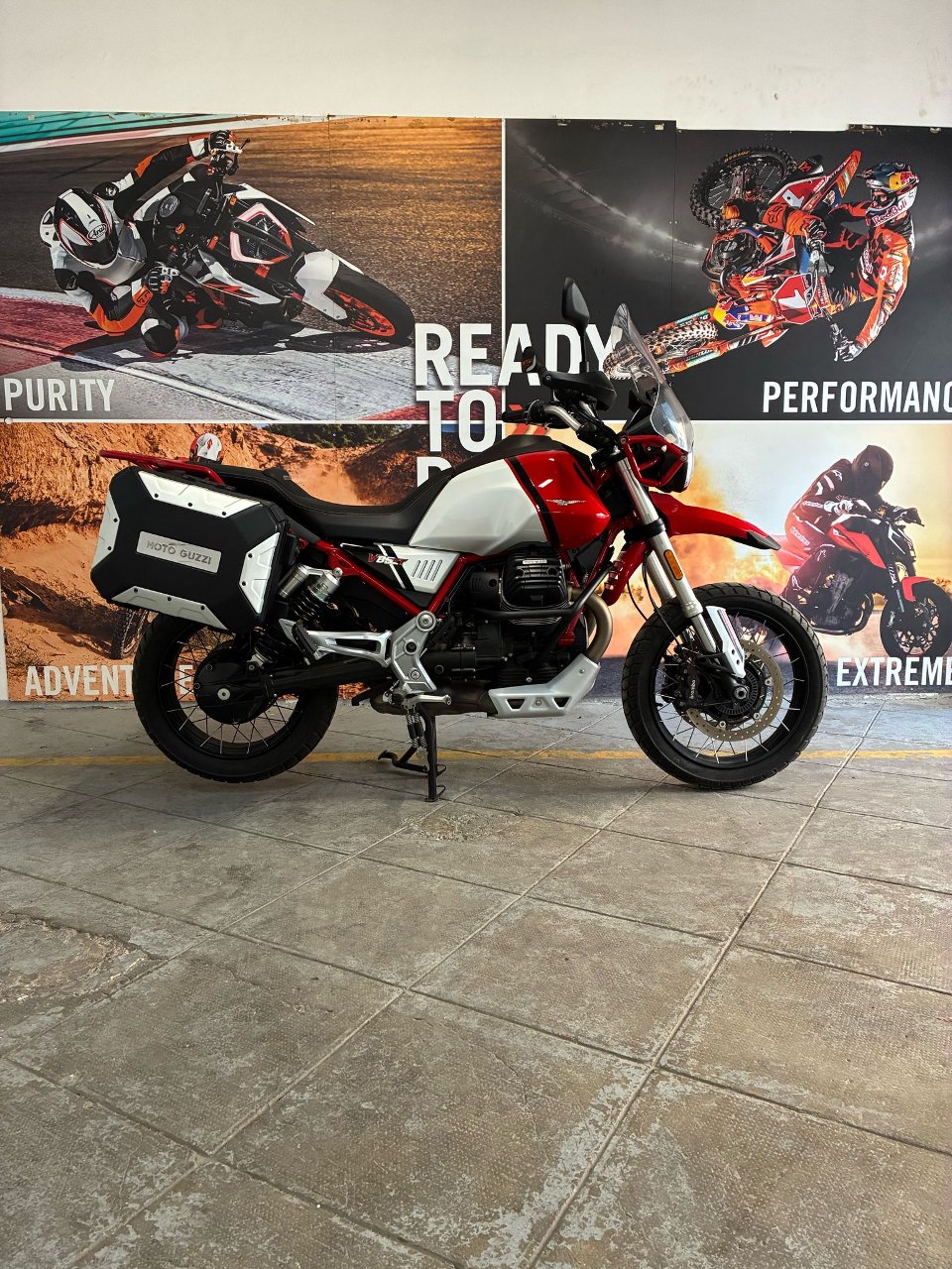 V85  TT Moto Guzzi