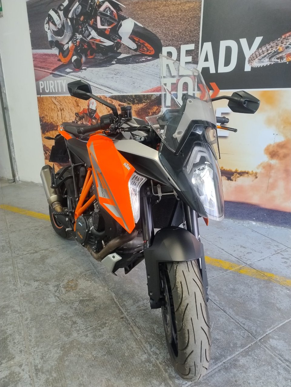 1290 SUPER DUKE GT KTM