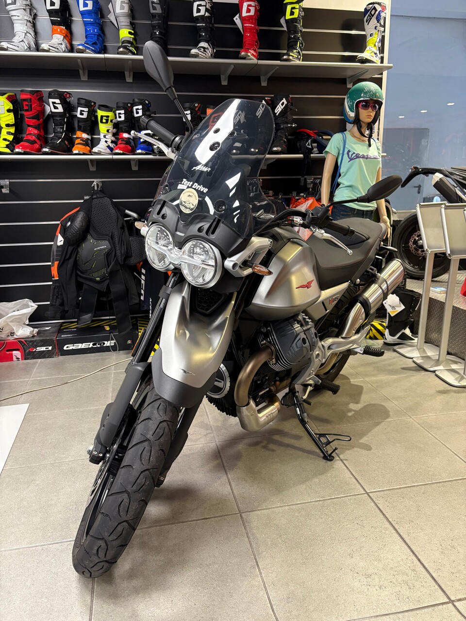 V85 Strada - Aziendale Moto Guzzi