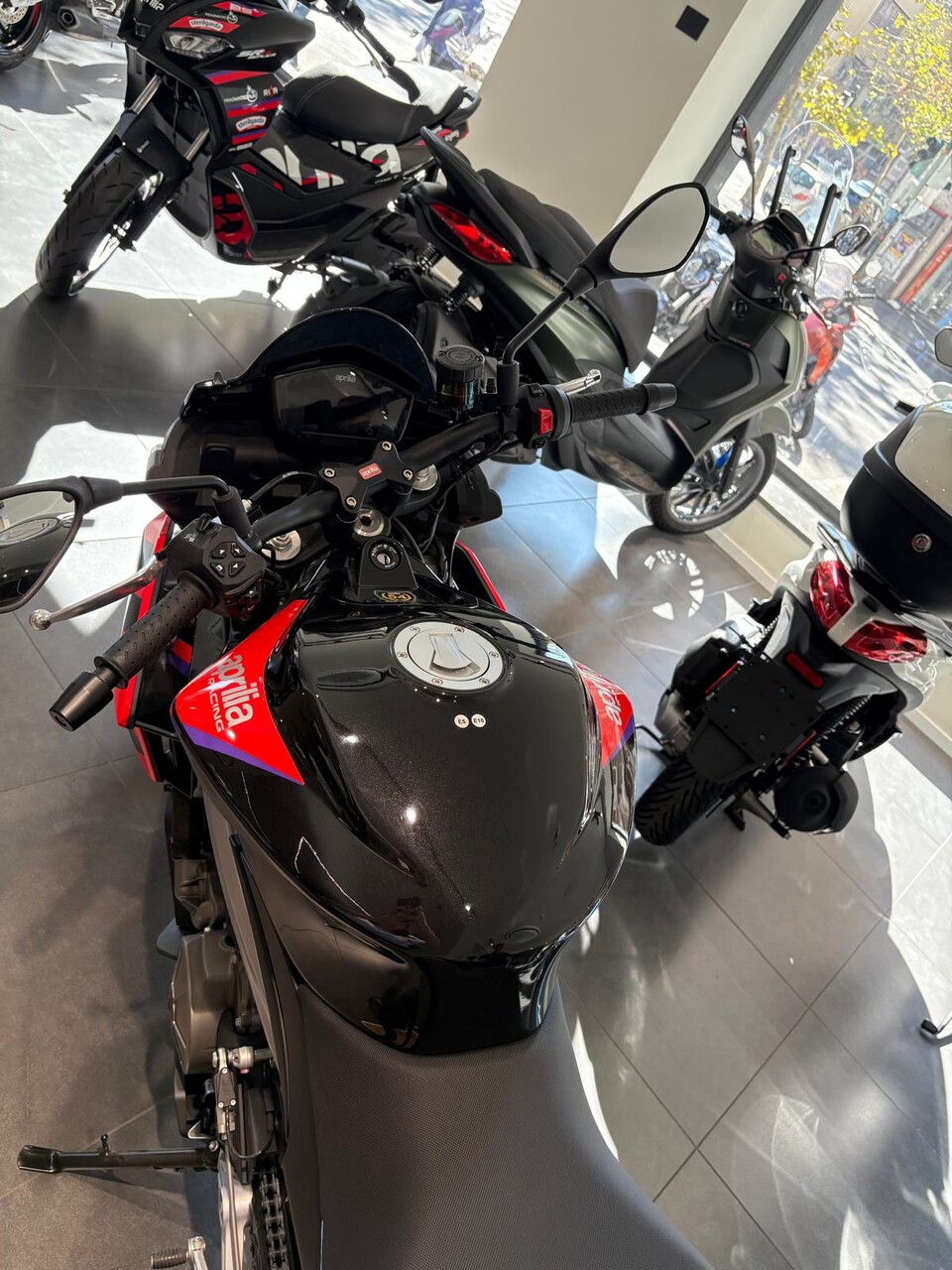 TUONO 660 FACTORY Aprilia