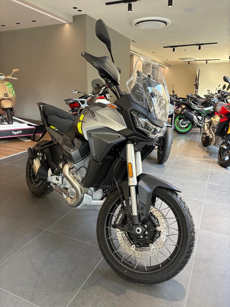 STELVIO KM0 Moto Guzzi