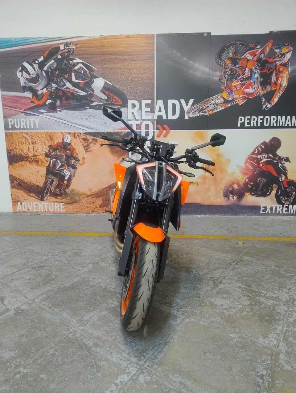 SUPER DUKE 1290 -AZIENDALE KTM