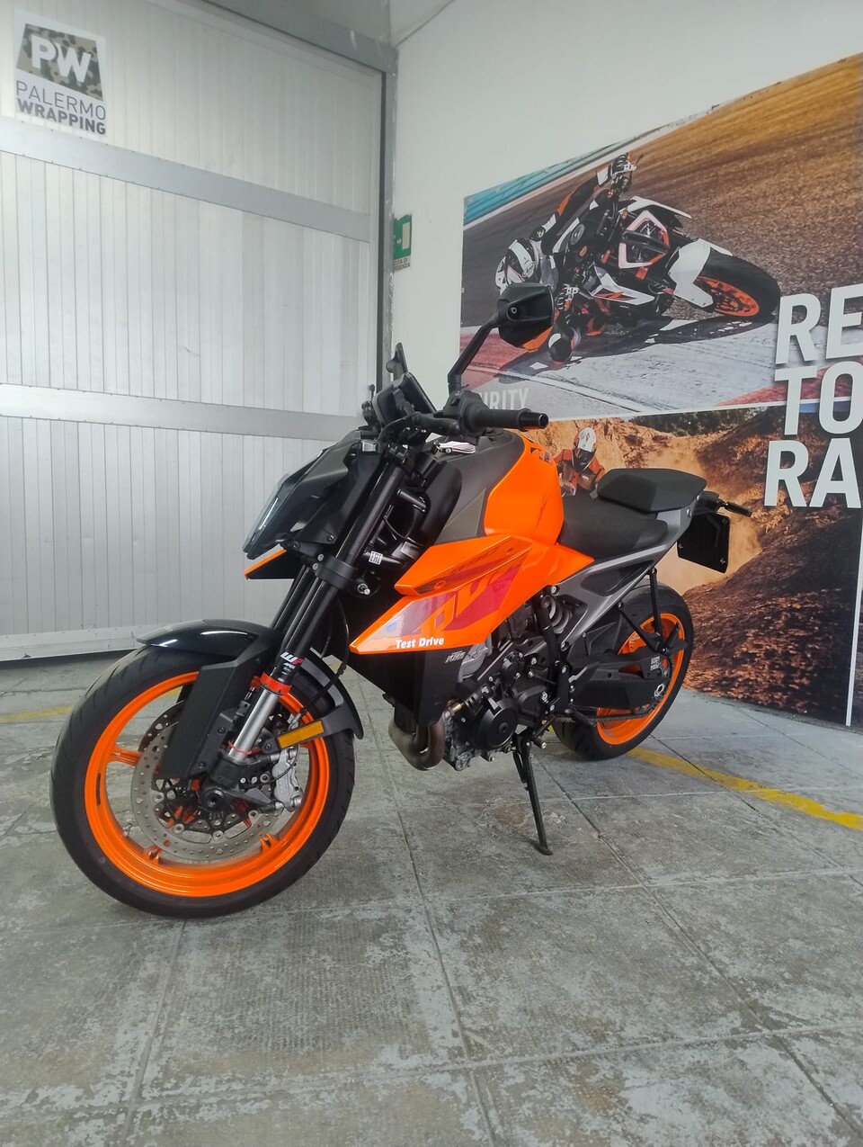 DUKE 990-AZIENDALE KTM