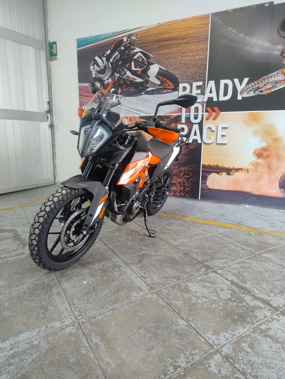390 ADVENTURE -AZIENDALE KTM