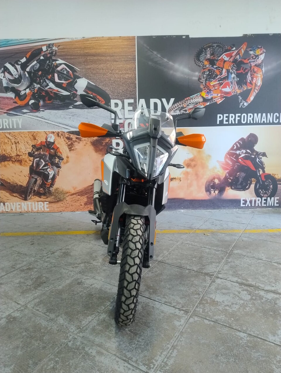 390 ADVENTURE -AZIENDALE KTM