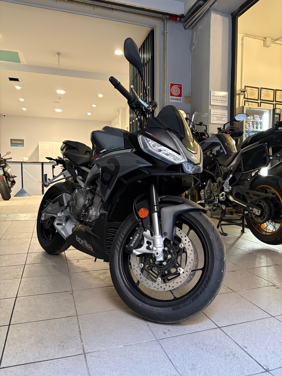 TUONO 660 KM/0 Aprilia