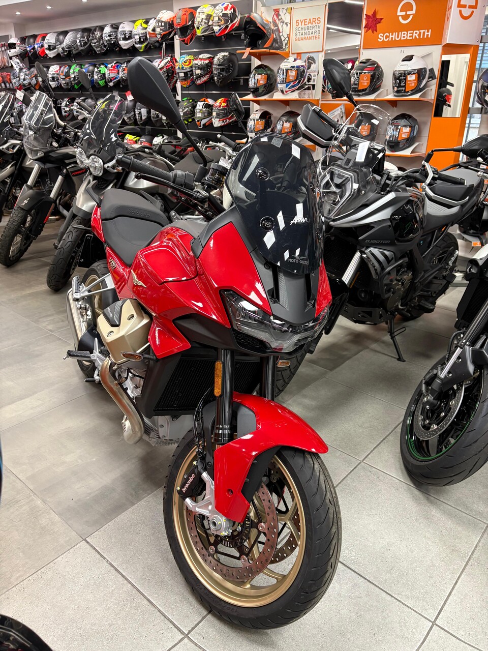 V100 MANDELLO - KM0 Moto Guzzi