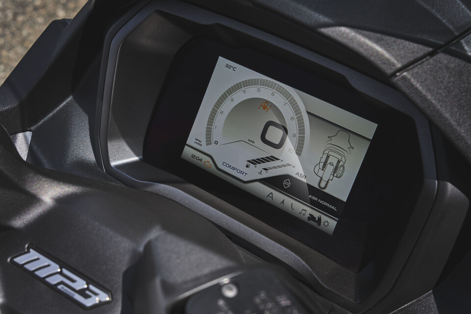 MP3 400 HPE SPORT - KM0 Piaggio