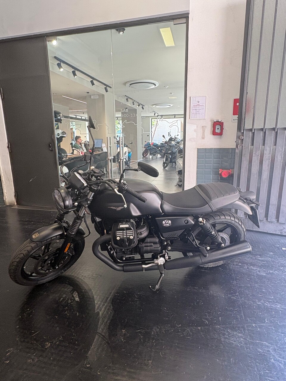 V7 STONE Moto Guzzi